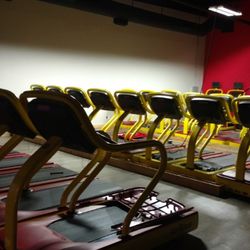Big Curve Fitness - Cardio