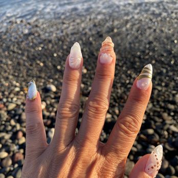 Kahana Nails & Spa - My Left Hand - Nail Salons Near Me - Lahaina, Hawaii Kahana Nails & Spa - My Left Hand - Nail Salons Near Me - Lahaina, Hawaii