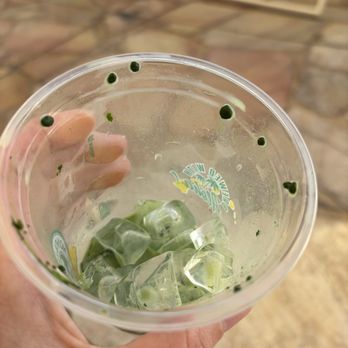 Honolulu Coffee - Sheraton Waikiki Poolside - Iced lavender matcha - Bakeries Near Me - Honolulu, Hawaii