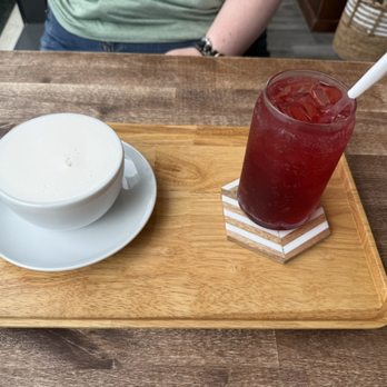 Snow Bunny Coffee - Pomegranate refresher and Seoul marshmallow latte - Cafes Near Me - Portland, Oregon Snow Bunny Coffee - Pomegranate refresher and Seoul marshmallow latte - Cafes Near Me - Portland, Oregon