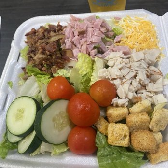 Rigby's Entertainment Complex - Cobb salad (menu said it should have included eggs...otherwise it was actually really good) - Arcades Near Me - Warner Robins, Georgia