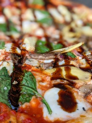 Blaze Pizza by null