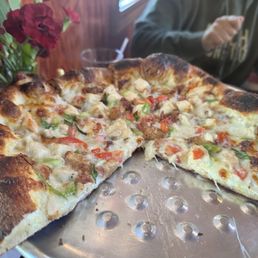 Chicken And Garlic Pizza Chicken And Garlic Pizza