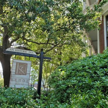 Kehoe House - Front of hotel - Bed & Breakfast Near Me - Savannah, Georgia Kehoe House - Front of hotel - Bed & Breakfast Near Me - Savannah, Georgia