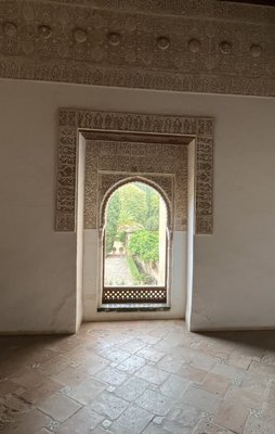 Alhambra by null