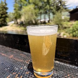 (Not sure of the name) but a great light/hazy beer!