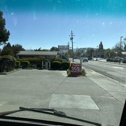 Willits Smoke Shop