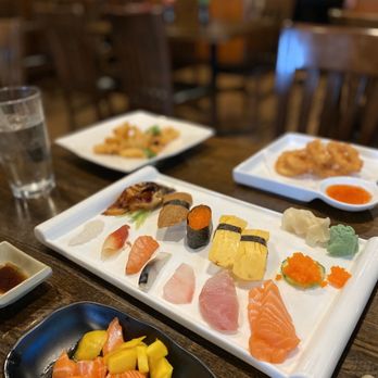 Hoshi Sushi - Sushi Bars Near Me - Stony Brook, New York