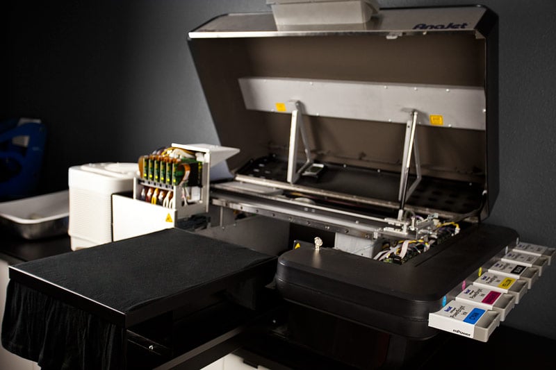 ICONIC TSHIRTS Updated September 2024 18 Photos & 17 Reviews