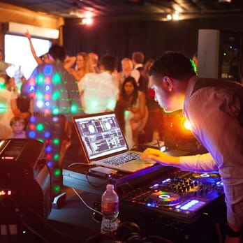 Tempoe Entertainment DJs - Ryan was AMAZING!! He kept all 300 people out of their seats & on the dance floor! He also kept us on time!! THANK YOU! - DJs Near Me