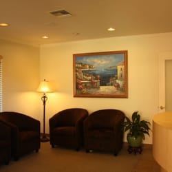 Rosa D. Wynn, DMD - Reception area