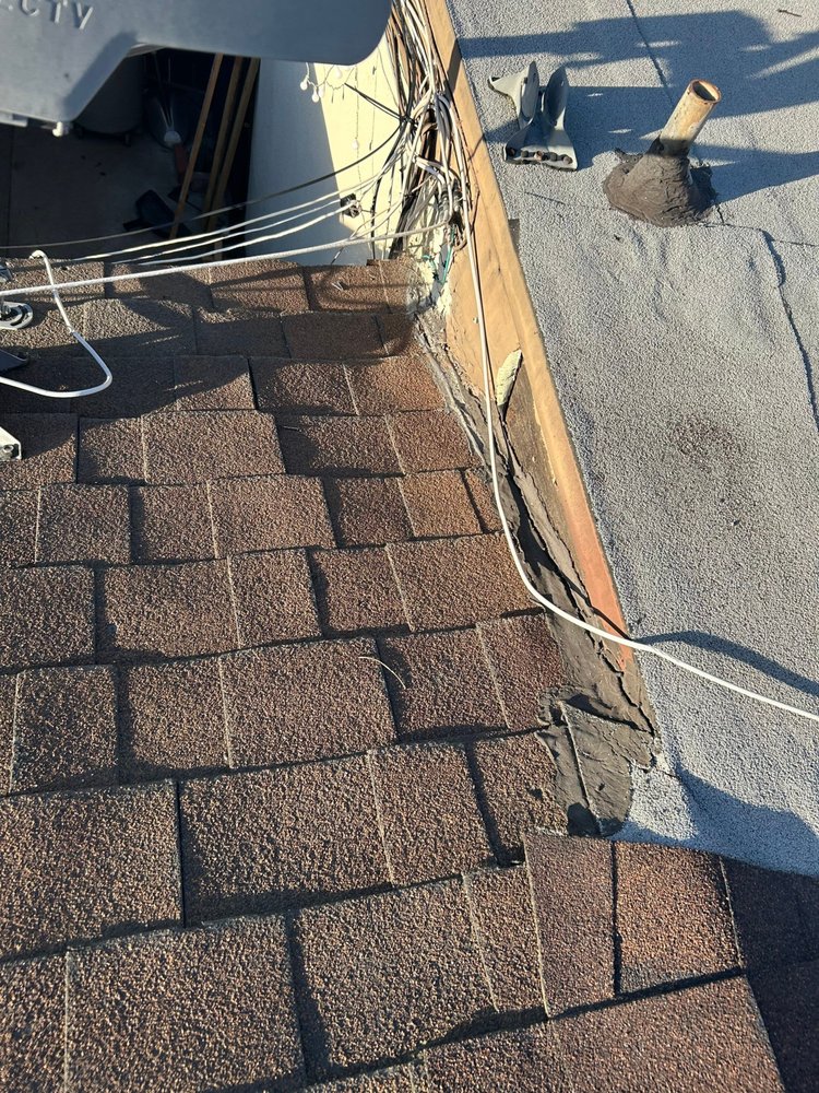 Slide of Roof Service Providers