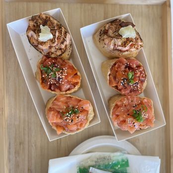 Atoyubu - Top to bottom: lemon pepper salmon, spicy tuna, fresh salmon - Japanese Near Me - Buena Park, California