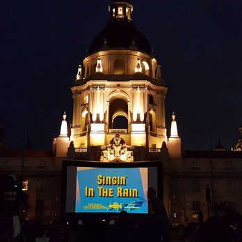 Eat See Hear - "Singin' In The Rain" in front of Pasadena City Hall (07/08/17). #Pasadena @EatSeeHear #OutdoorEntertainment - Outdoor Movies Near Me - Pasadena, California