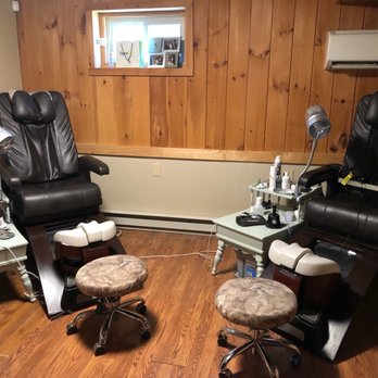 Casa Di Bella Salon - Pedicure room - Hair Salons Near Me - Endicott, New York