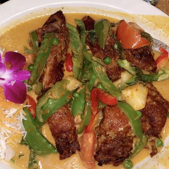Basil Thai Cuisine - Red curry duck and a Sake Peach blossom martini - Thai Near Me - Columbia, South Carolina