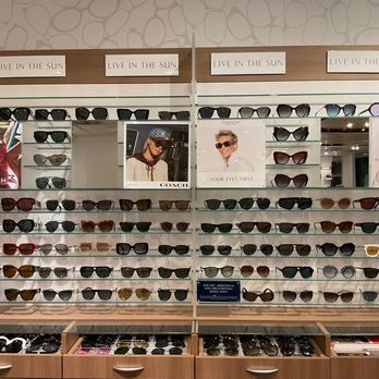 LensCrafters - Eyewear & Opticians Near Me - Vernon Hills, Illinois LensCrafters - Eyewear & Opticians Near Me - Vernon Hills, Illinois