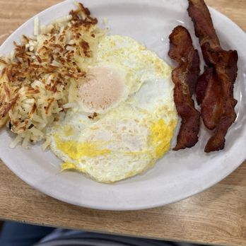 Good Day Cafe - Breakfast & Brunch Near Me - Arlington, Texas