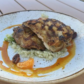 Grapefruit Basil Restaurant - Mary's Chicken - New American Near Me - Indian Wells, California