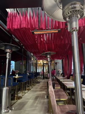 Pinky Promise Champagne Bar by null