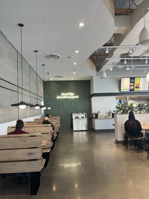 Shake Shack Pike 7 by null