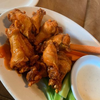 Mo's Place - Wings - Sports Bars Near Me - Playa Del Rey, California Mo's Place - Wings - Sports Bars Near Me - Playa Del Rey, California