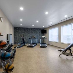 La Quinta by Wyndham Morgantown - Health club fitness center gym