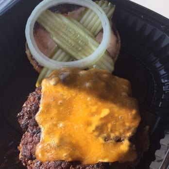 Doc B's Restaurant + Bar - New American Near Me - Chicago, Illinois