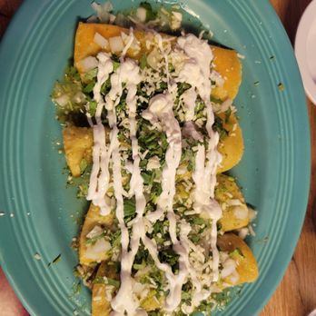 Los Toritos Mexican Restaurant - Enchiladas - Mexican Near Me - Gallatin, Tennessee