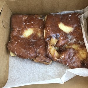BUTTERMILK BAKE SHOP - 191 Photos & 214 Reviews - 257 E Bank St
