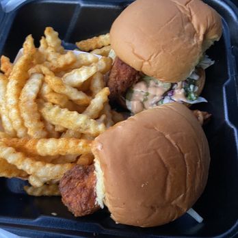 Dave's Hot Chicken - Dave's #2 2 Sliders w/ Fries - Chicken Shop Near Me - Los Angeles, California
