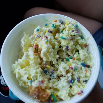 Froz - N7 - Happy Birthday - Ice Cream & Frozen Yogurt Near Me - Saint Cloud, Florida