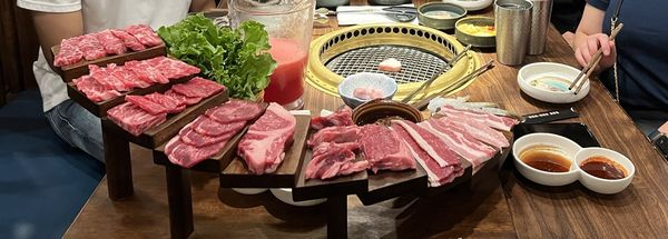 GAN-HOO BBQ by null