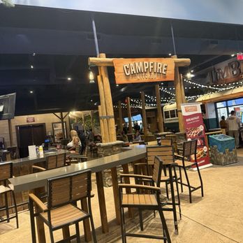 Great Wolf Lodge - Restaurant with bar - Resorts Near Me - LaGrange, Georgia Great Wolf Lodge - Restaurant with bar - Resorts Near Me - LaGrange, Georgia