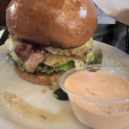 Maui burger with pineapple Maui burger with pineapple