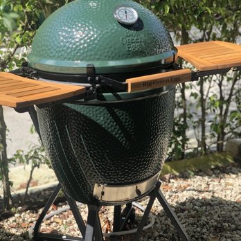 Deerfield Ace Hardware - Large Big Green Egg. Acacia side tables, egg nest - Hardware Stores Near Me - Deerfield Beach, Florida