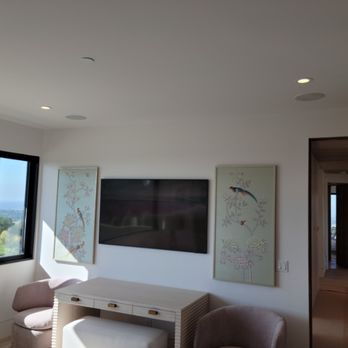 Economy Lighting and Electric - New Construction - Thomas Fire Rebuild. Complete electrical system including lighting design using designer LED recessed lighting. - Electricians Near Me - Camarillo, California Economy Lighting and Electric - New Construction - Thomas Fire Rebuild. Complete electrical system including lighting design using designer LED recessed lighting. - Electricians Near Me - Camarillo, California