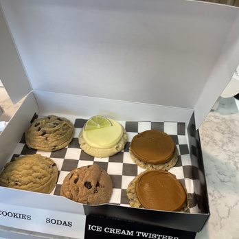 Twisted Sugar - Broken Arrow - Cookies - Juice Bars & Smoothies Near Me - Broken Arrow, Oklahoma
