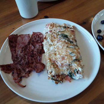Chip's Family Restaurant - Turkey bacon and Popeye's omelet - Breakfast & Brunch Near Me - Orange, Connecticut Chip's Family Restaurant - Turkey bacon and Popeye's omelet - Breakfast & Brunch Near Me - Orange, Connecticut