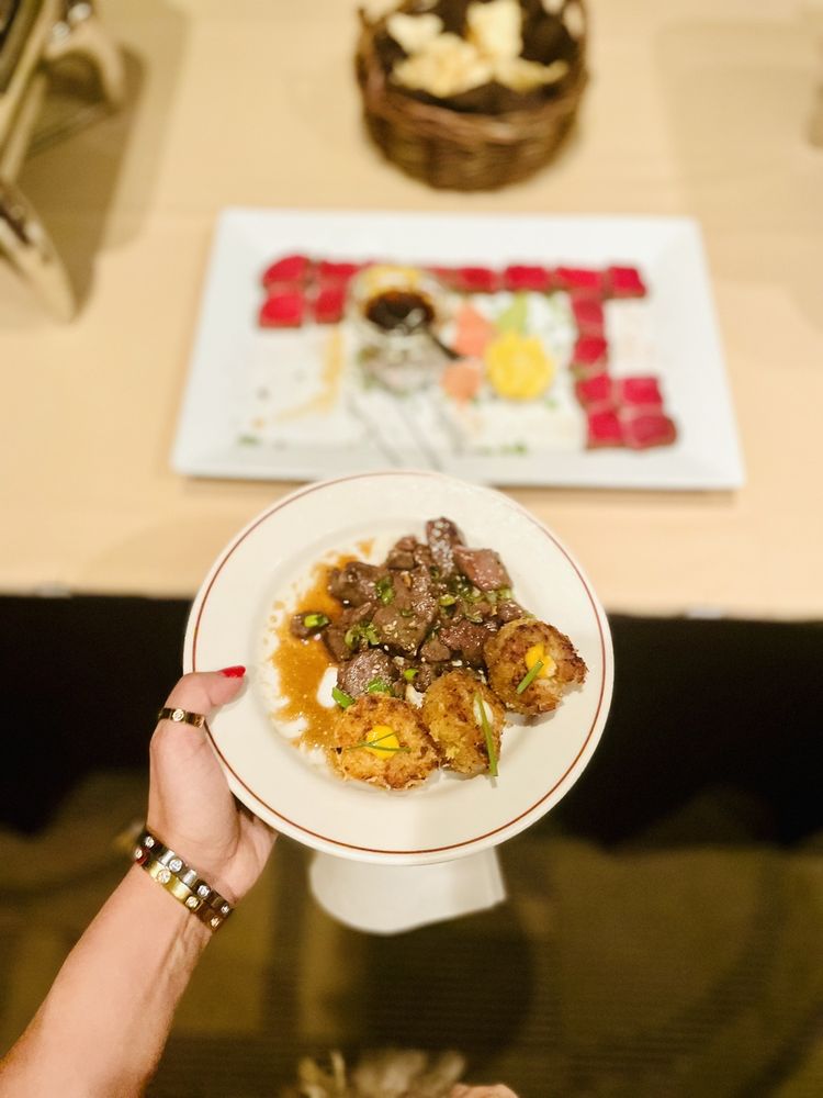 Daniel's Broiler - Bellevue