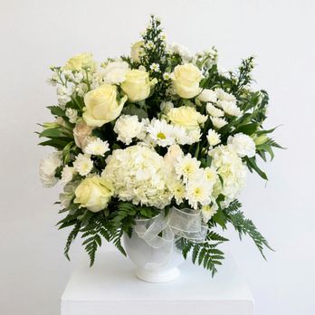 Sammy Wammy Floral - Sympathy floral arrangement by Sammy Wammy Floral in Montgomery, IL - Florists Near Me - Montgomery, Illinois Sammy Wammy Floral - Sympathy floral arrangement by Sammy Wammy Floral in Montgomery, IL - Florists Near Me - Montgomery, Illinois