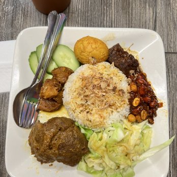 Borneo Eatery - Nasi Rendang - Indonesian Near Me - Alhambra, California Borneo Eatery - Nasi Rendang - Indonesian Near Me - Alhambra, California