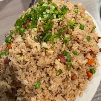 Side Street Inn - Fried Rice - Sports Bars Near Me - Honolulu, Hawaii Side Street Inn - Fried Rice - Sports Bars Near Me - Honolulu, Hawaii