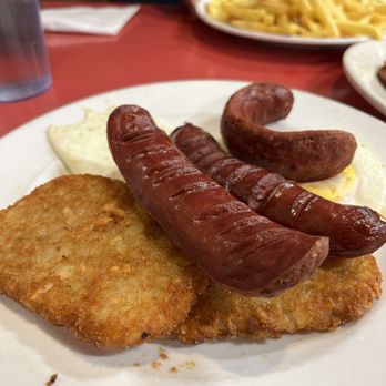 Dyre Ave Diner - Two eggs over medium, hash browns, and beef sausage. - American Near Me - Bronx, New York Dyre Ave Diner - Two eggs over medium, hash browns, and beef sausage. - American Near Me - Bronx, New York