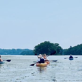 Upstate Kayak Rentals - Kayaking on the Mohawk River - Beach Equipment Rentals Near Me - Waterford, New York