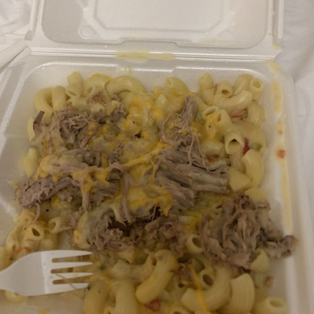 Cruiser's Cafe 66 - Pulled Pork Mac - American Near Me - Williams, Arizona Cruiser's Cafe 66 - Pulled Pork Mac - American Near Me - Williams, Arizona
