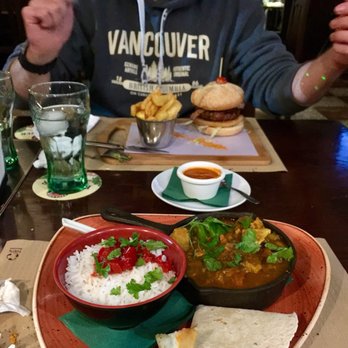 The Shamrock - Italian burger on top and chicken korma curry w/ rice on bottom! - British Near Me - El Puerto de Santa María, California The Shamrock - Italian burger on top and chicken korma curry w/ rice on bottom! - British Near Me - El Puerto de Santa María, California