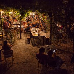 Agricamping Orti di Mare - The Market Café int the evening