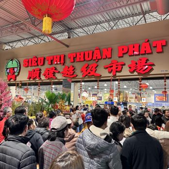 Cali Saigon Mall - Shopping Centers Near Me - Garland, Texas Cali Saigon Mall - Shopping Centers Near Me - Garland, Texas