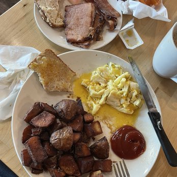 The Cottage Bread And Breakfast - Bakeries Near Me - Cathlamet, Washington The Cottage Bread And Breakfast - Bakeries Near Me - Cathlamet, Washington